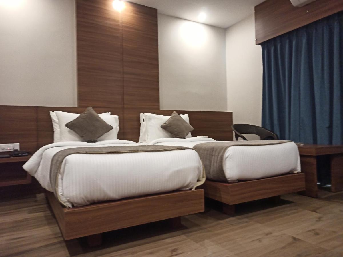Hotel Tree Fern Dibrugarh Εξωτερικό φωτογραφία