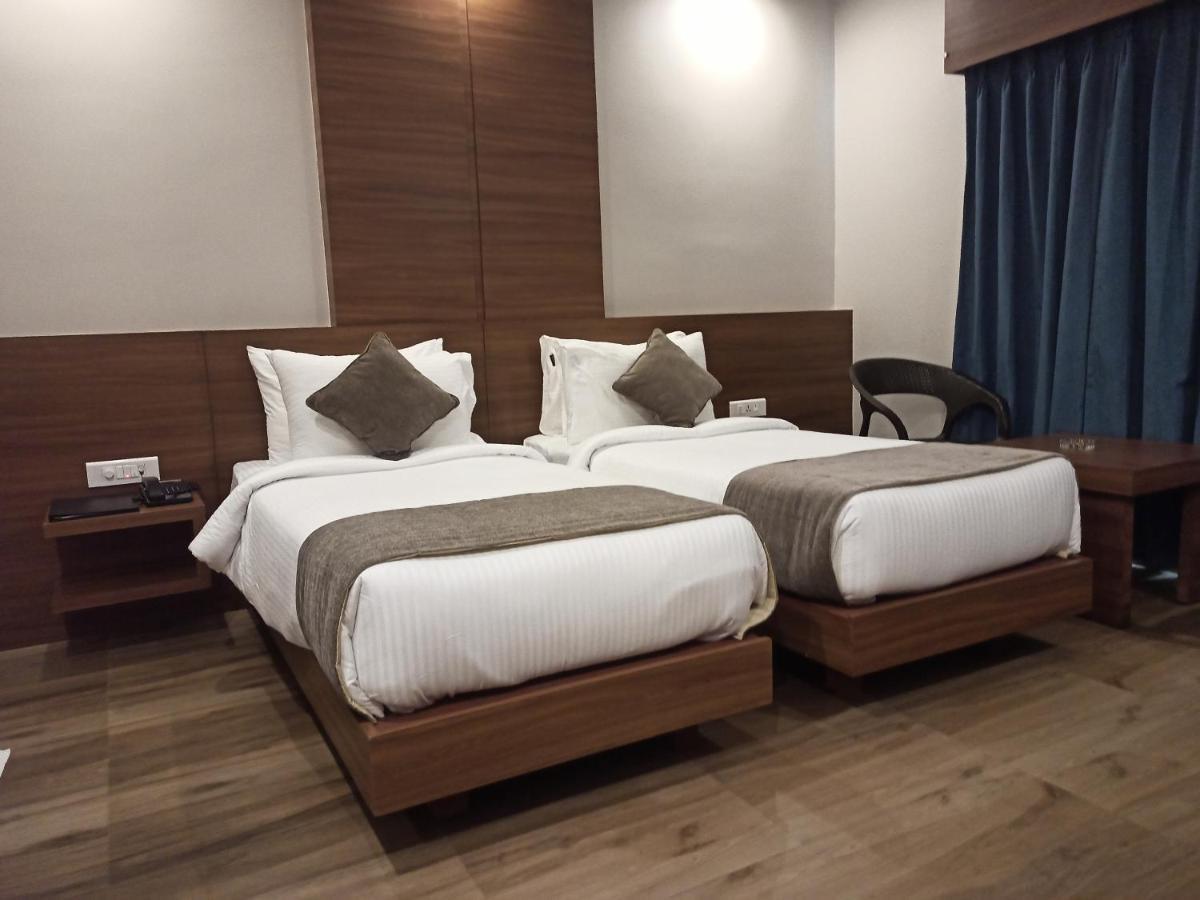 Hotel Tree Fern Dibrugarh Εξωτερικό φωτογραφία