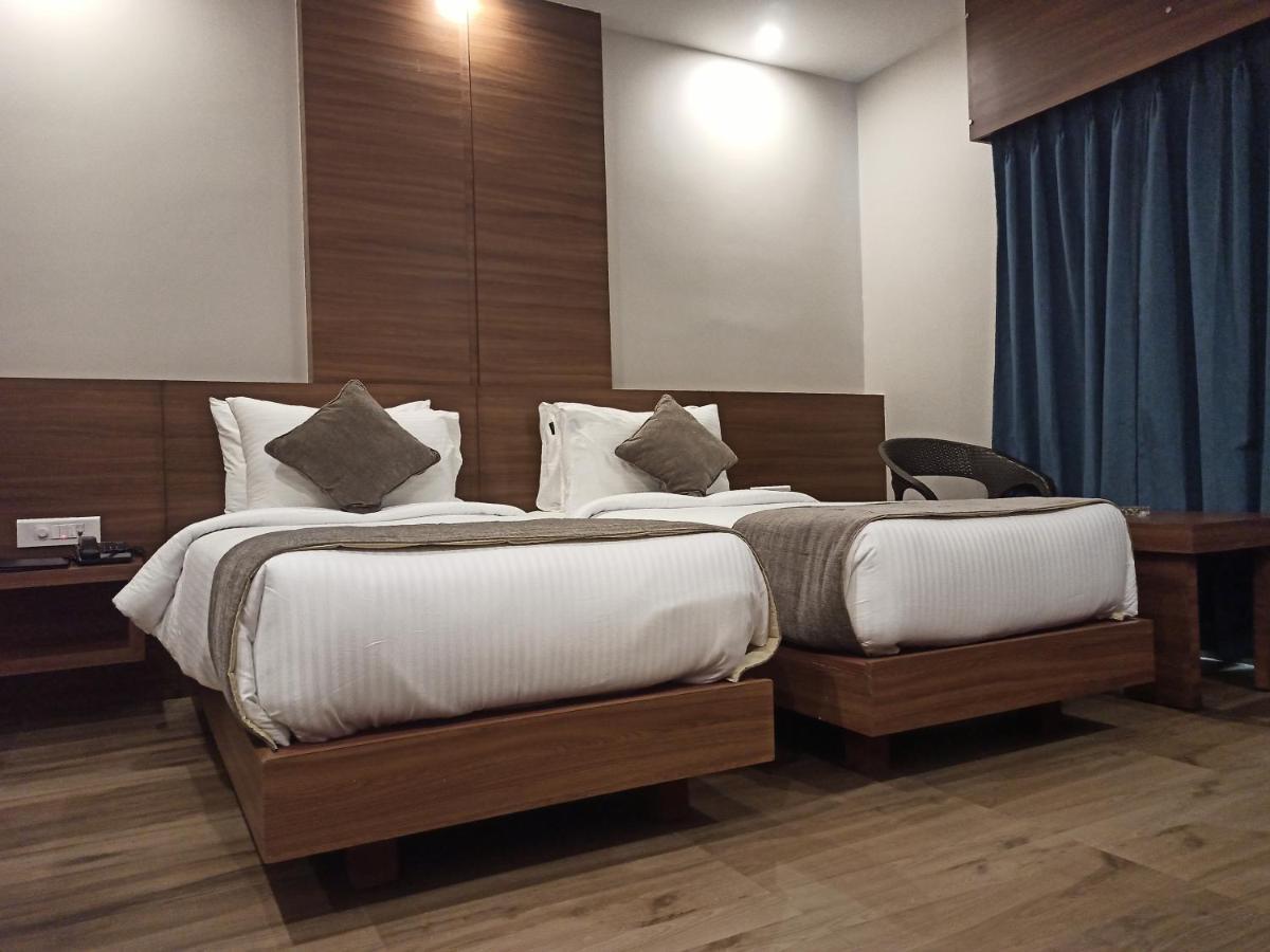 Hotel Tree Fern Dibrugarh Εξωτερικό φωτογραφία