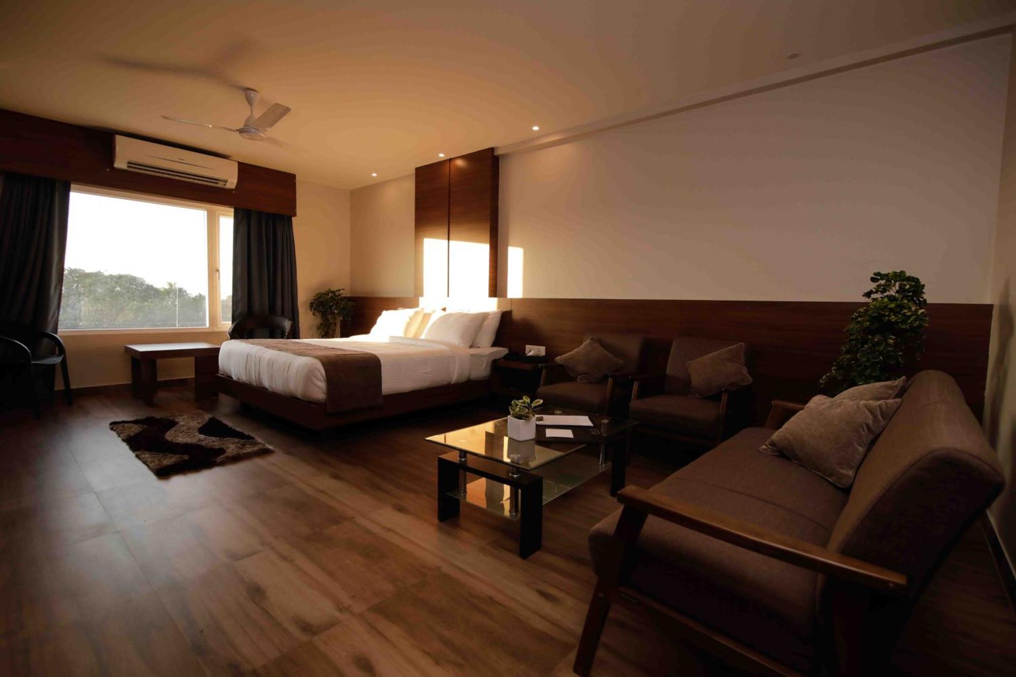 Hotel Tree Fern Dibrugarh Εξωτερικό φωτογραφία